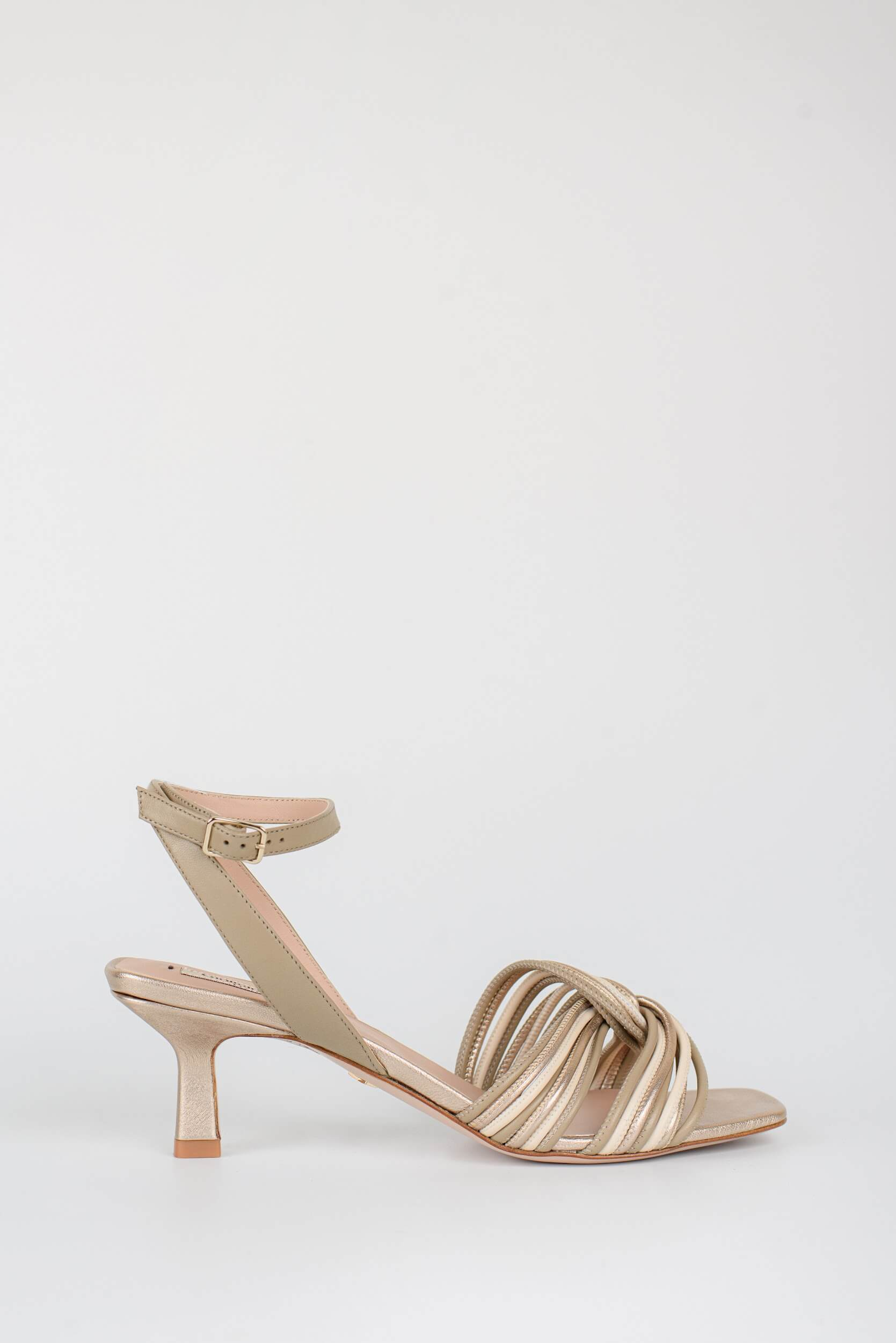 GIORGIO FABIANI<br>Женские  босоножки Giorgio Fabiani